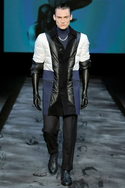 Look 22